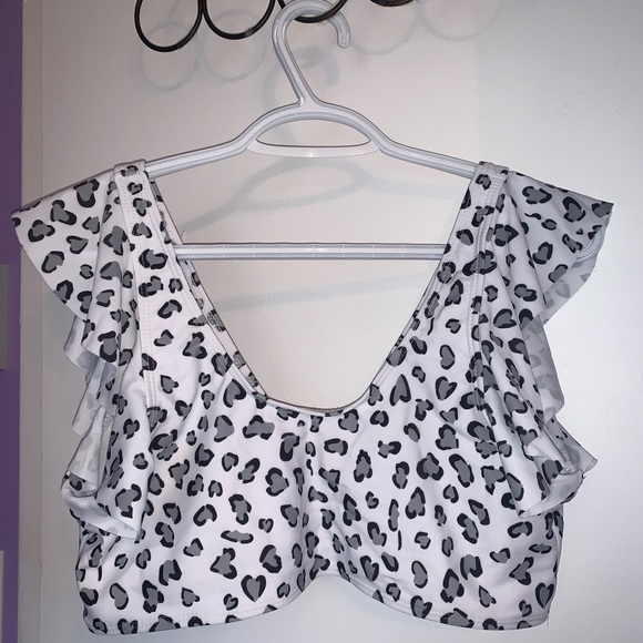 Shein Ruffle Bikini - Picture 3 of 5